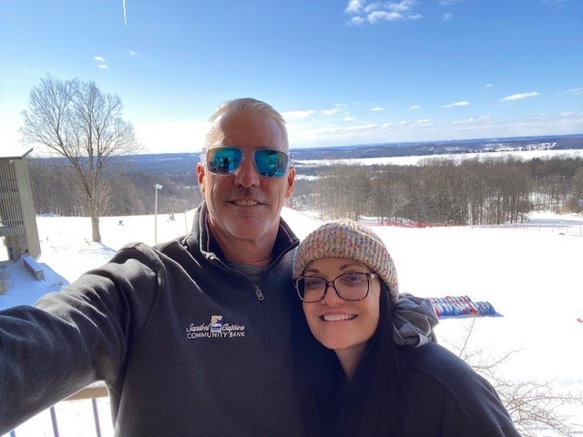 Lee & Michelle skiing